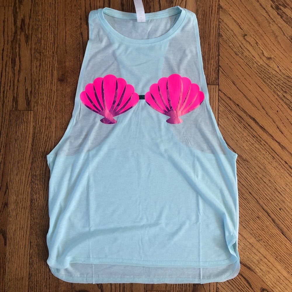 Women’s shell tank